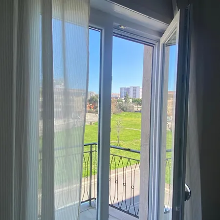 Campus לינה וארוחת בוקר 3*